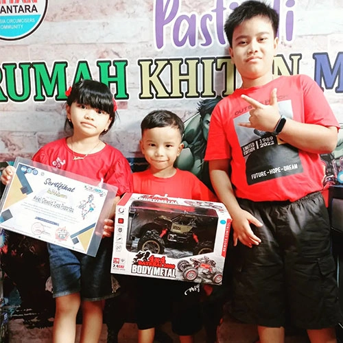 ss-37_0001_SUNAT NYAMAN TANPA RIBET TANPA HARUS NUNGGU LIBUR SEKOLAH Selamat buat jagoan Khitan Abang Avie